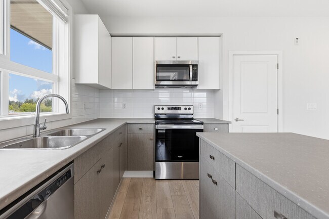 Photo - 1516-1516 McCallum Rd