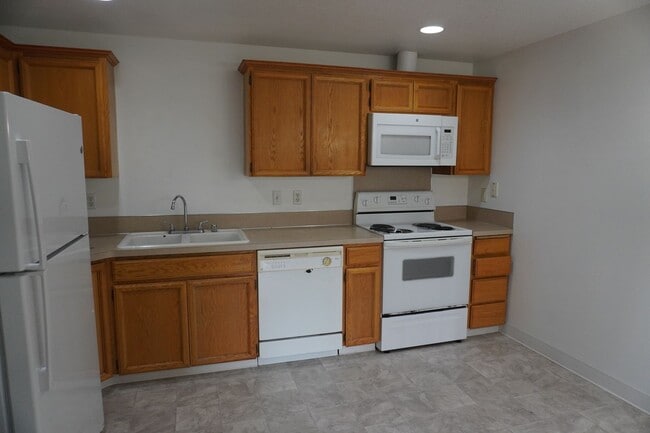 Photo - Well Maintained Single Level Home for Lease in Kelso