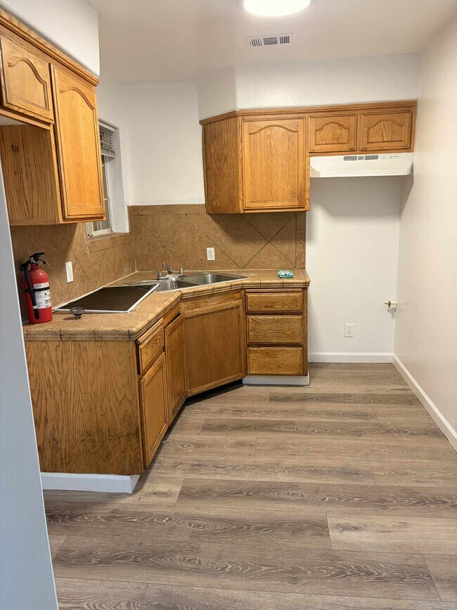 Photo - 730 S Haley St