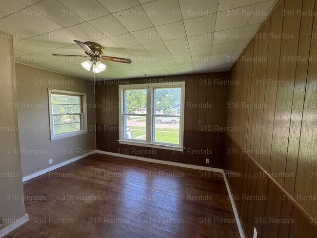 Photo - $850- 2 bed 1 bath - Single Family Home
