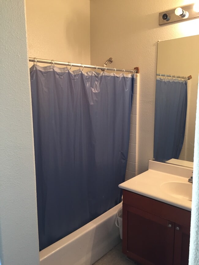 Photo - 235 Metropolitan Dr