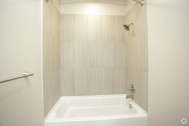 1BR, 1BA - A Unit_772 SF - The InterUrban Lofts