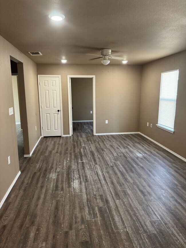 529 45th St Unidad B