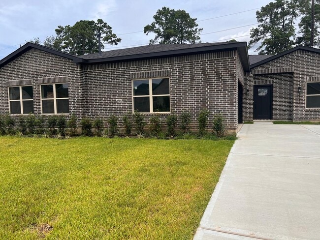 Building Photo - 2610 Piemonte Avenue Cir Rental