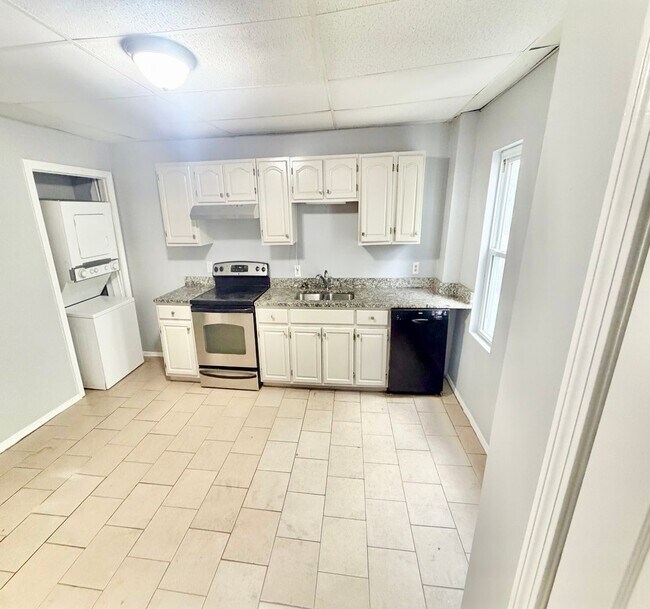 Photo - 37-41 Mason Avenue Unit #1