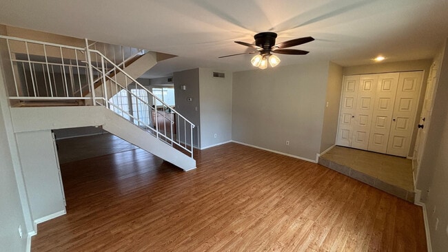 Photo - 1726 E Baker Dr