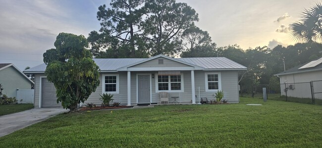 Photo - 1162 SE Floresta Dr Casa