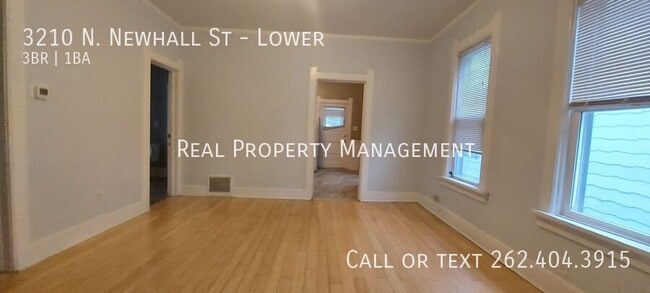 Photo - 3210 N Newhall St Unit Lower