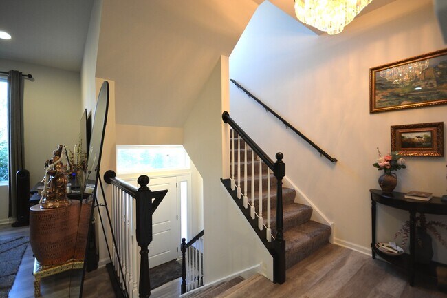 Photo - 3S624 Everton Dr