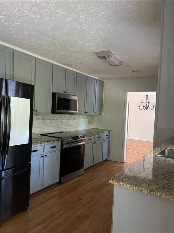 Photo - 1056 Oak Rd SW