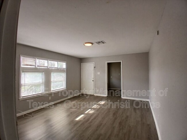 Photo - 3432 Olsen Dr