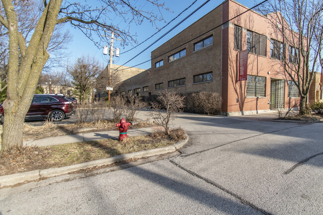 Photo - 537 Custer Ave Condo Unit 1