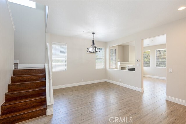 91 Seacountry Ln
