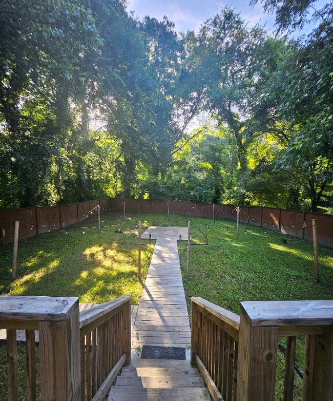 Photo - 16 Johnson Rd NW