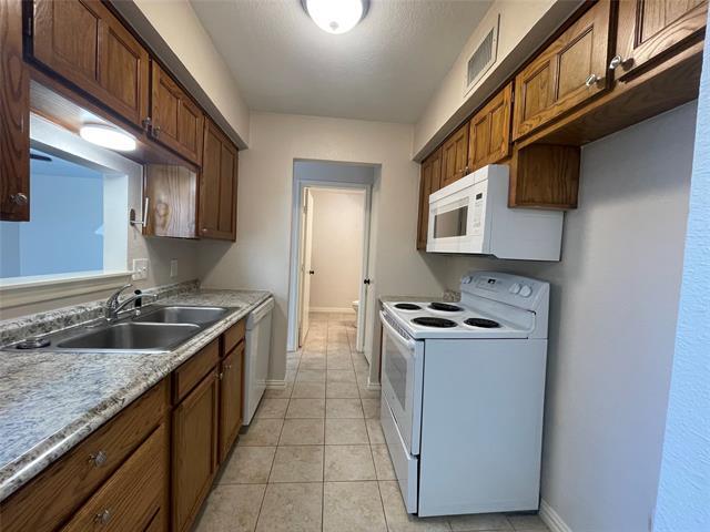 Photo - 5516 Lewis Ct