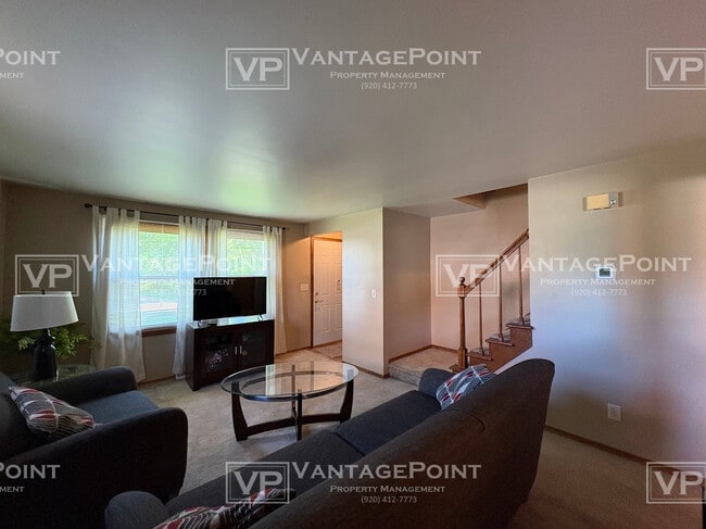 Photo - 132 E Beaupre St