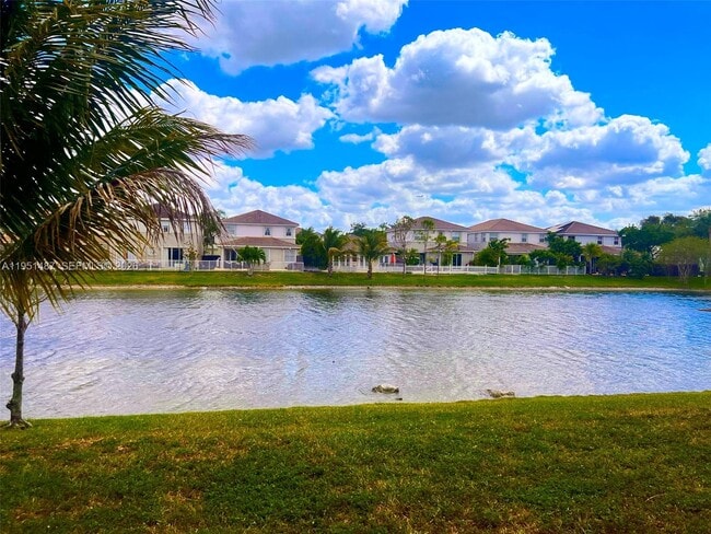 Building Photo - 11336 NW 47th Ln