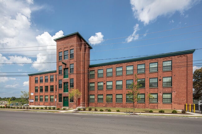 Photo - Harbor Street Lofts