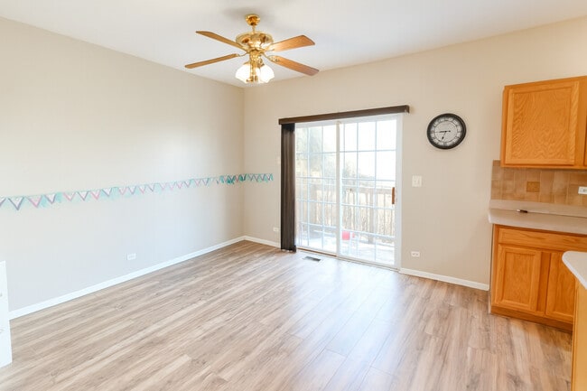 Photo - 518 Declaration Ln