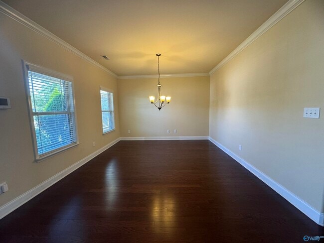 Photo - 475 E Mossyleaf Dr SW