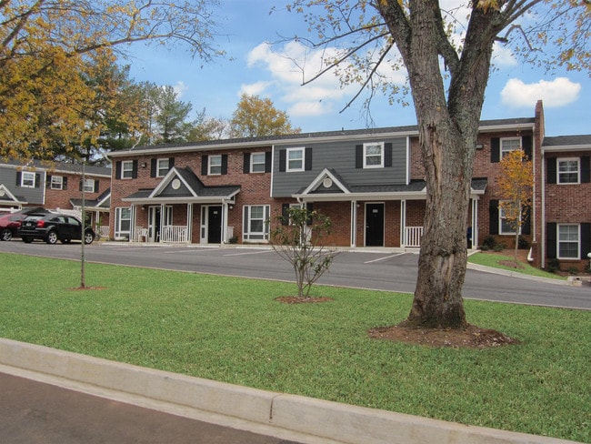 Photo - Applewood Villas