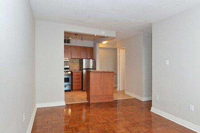 Photo - 230 Oak St Unit 301