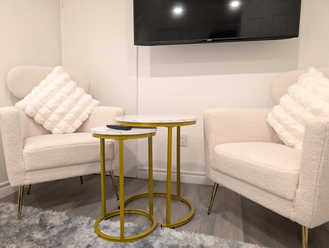 Building Photo - 3917 Rue Nancy