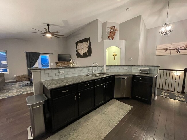 Photo - Harmonious Blend of Style, Comfort, and Fu...