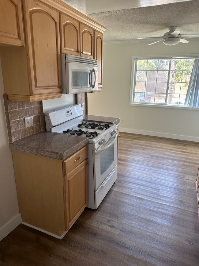 Photo - 7819 Talbert St