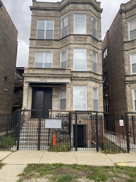 Building Photo - 3550 W 13th Pl Unit 1A
