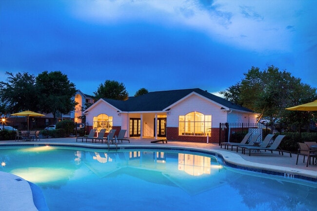 Photo - Park on the Square