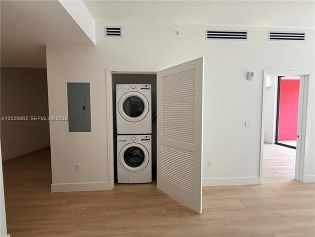Photo - 90 NE 32nd St Unit 90 NE 32nd St # 209