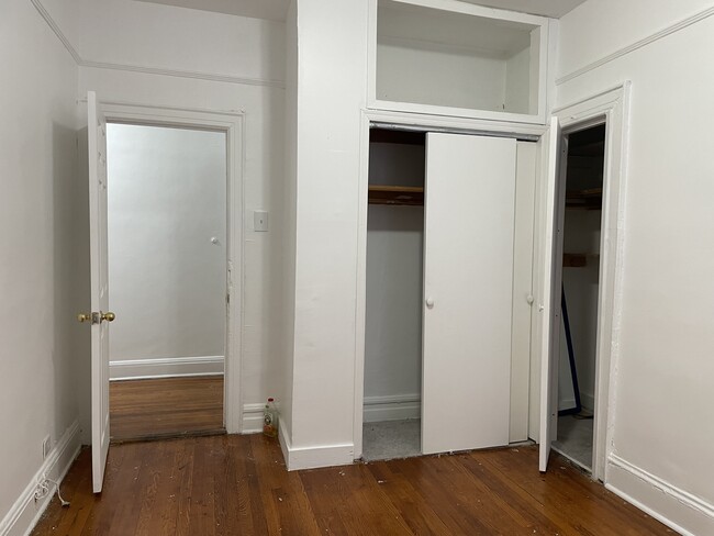 Photo - 1345 E Gun Hill Rd