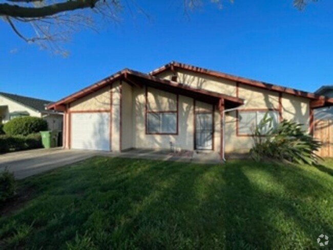 Building Photo - Elk Grove 3 Bed 2 Bath Close to Schools Rental
