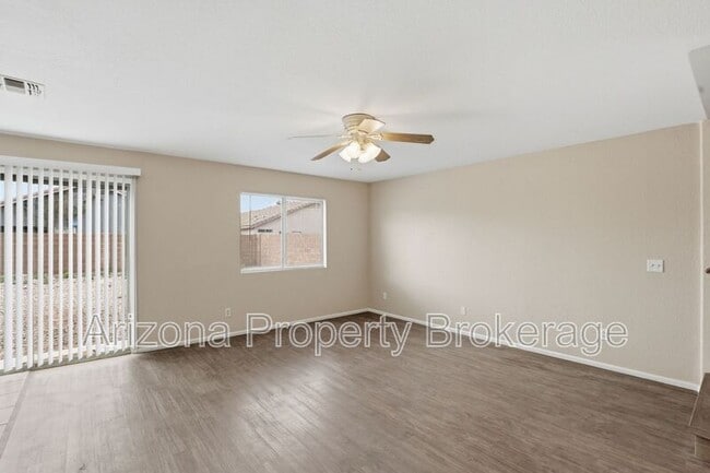 Photo - 435 W Corriente Ct