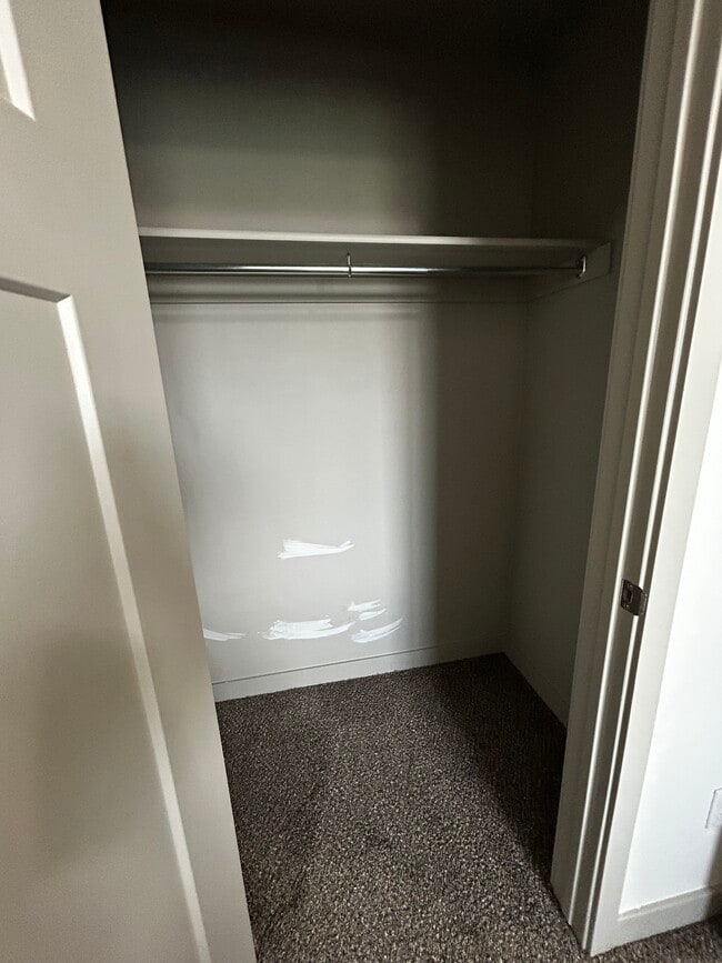 Photo - 736 E 125 N St