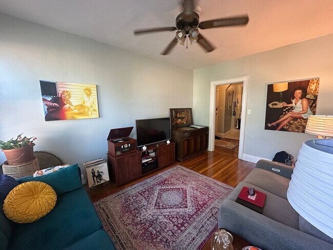Photo - 249 Chestnut Hill Ave Unit 31