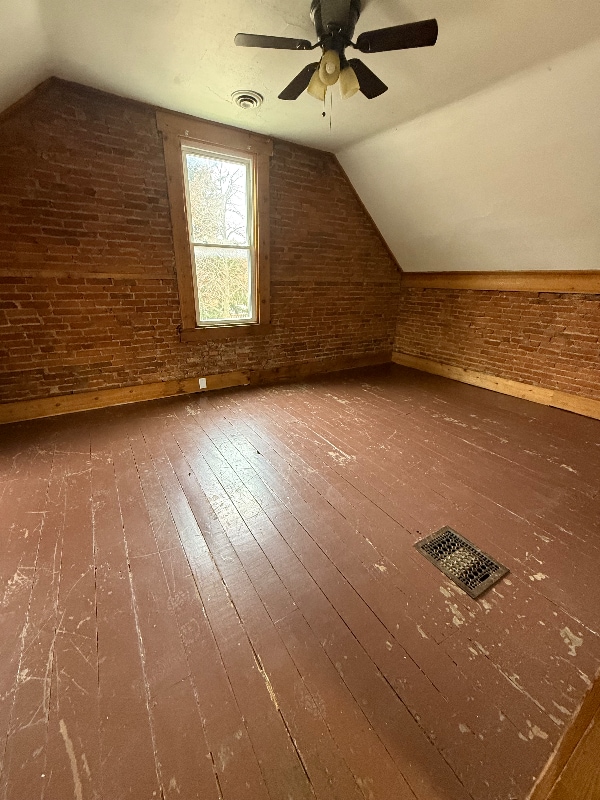 Photo - 133 Defiance Ave