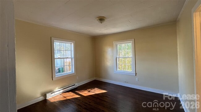 Photo - 2621 Dr Carver Rd