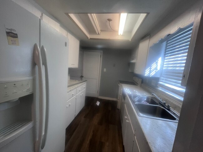 Photo - Great Location