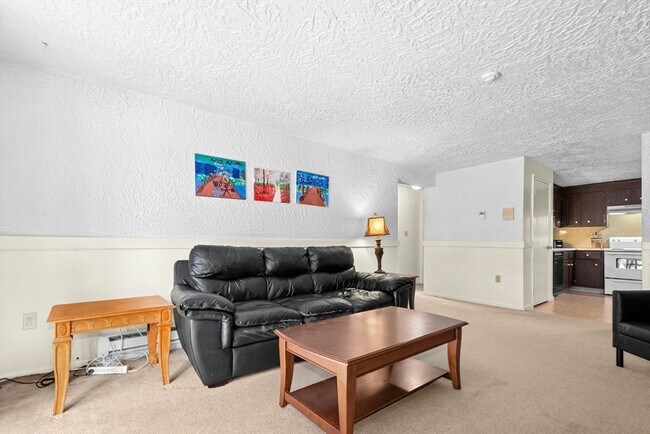 Photo - 318 Codman Hill Rd Unit 5E