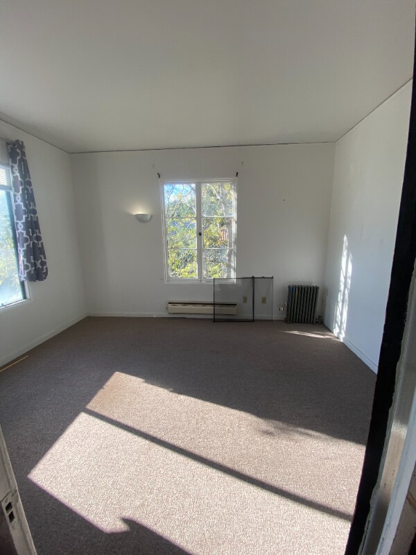 Building Photo - 1700 Le Roy Ave Unit 4 Rental