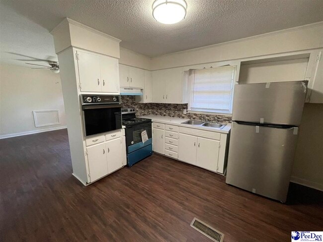 Photo - 3306 E Bennett Dr