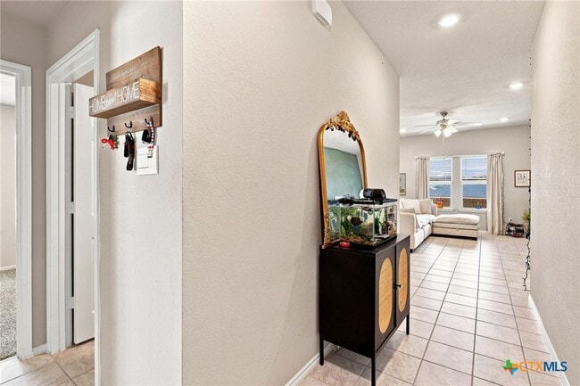 1261 Lindsey Dr