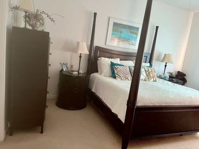 Photo - 26 Harbour Isle Dr W Unit 301