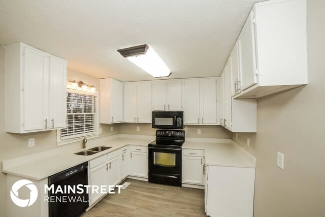 Photo - 172 Corley Cir