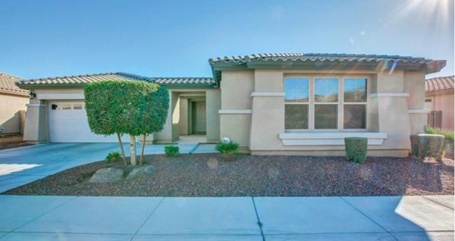 Building Photo - 2315 W Piedmont Rd