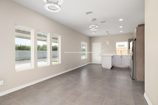 Photo - 3601 Frio Ave Unit 1