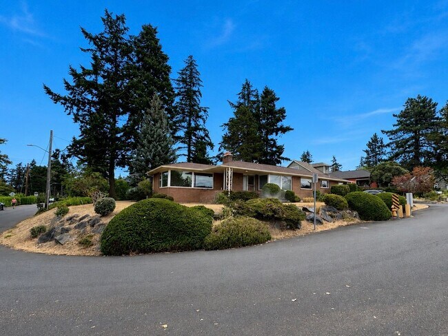 Photo - 2122 NW 190th St