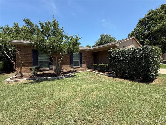 Building Photo - 615 Wandering Way Dr Rental